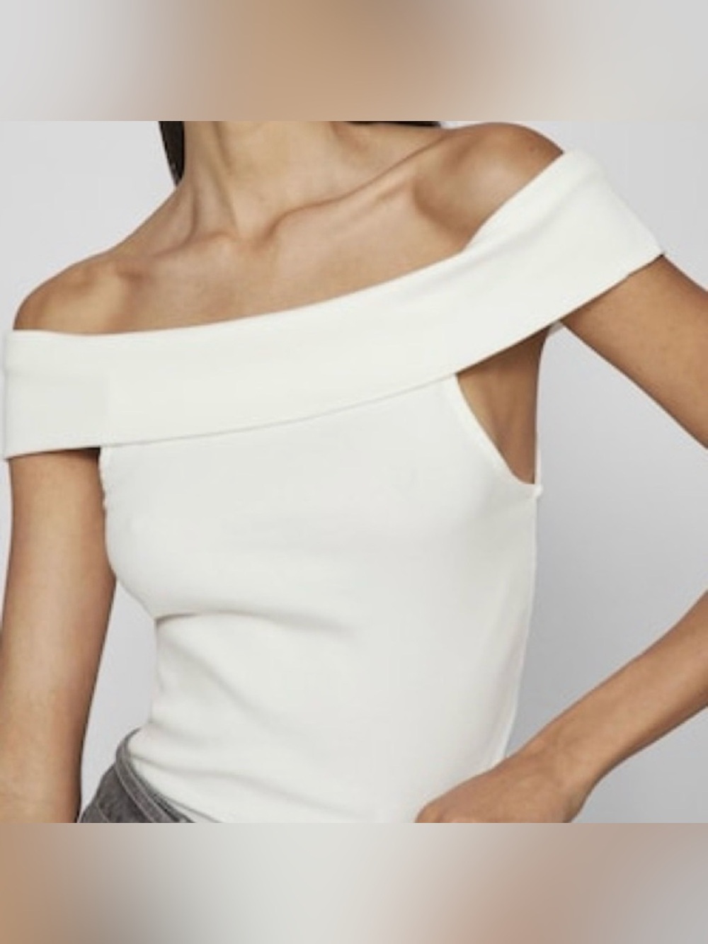 Brandy Melville White Off-Shoulder Fold-Over Tank Top one size